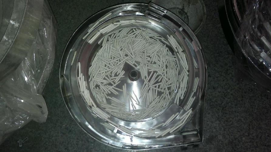 康达水笔芯振动盘 - kd-200 (中国) - 教学用具,器材 - 办公,教育